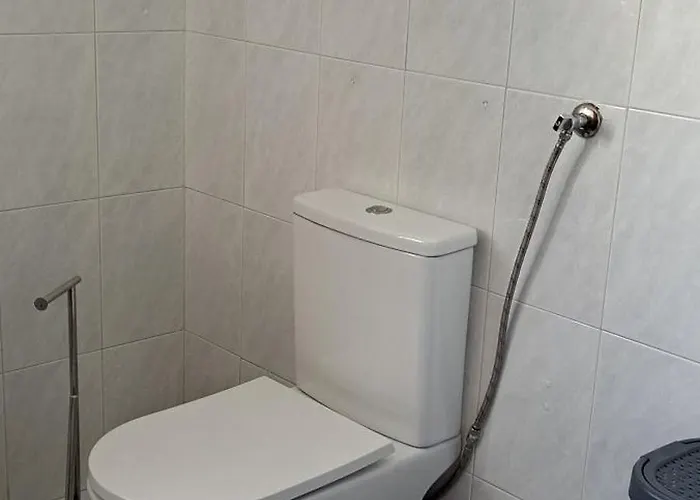 Urb. Nova, Lote 5 * Armação de Pêra