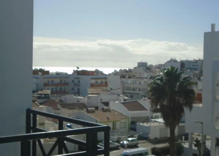 Urb. Nova, Lote 5 아파트 Armação de Pêra