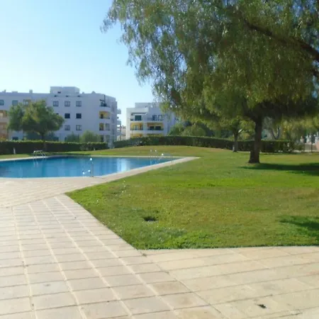 Urb. Nova, Lote 5 Armacao de Pera