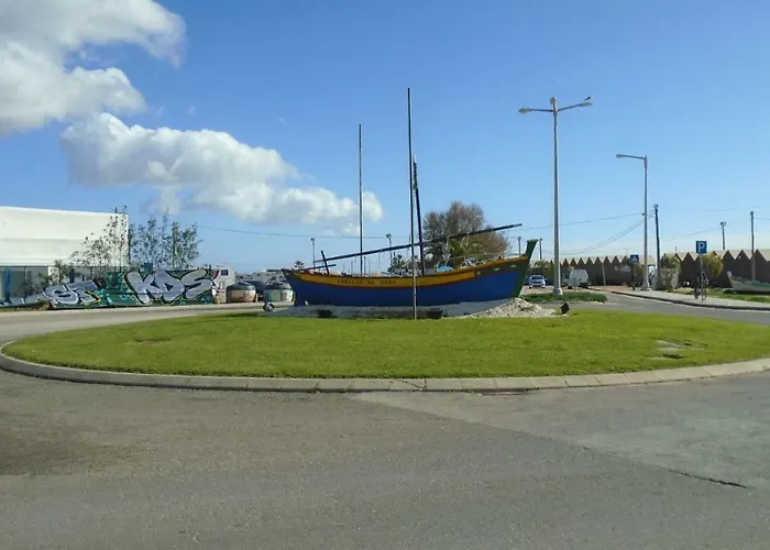 Urb. Nova, Lote 5 * Armação de Pêra