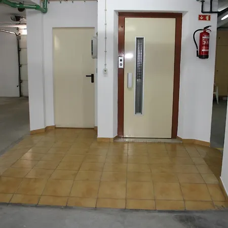 Urb. Nova, Lote 5 *
